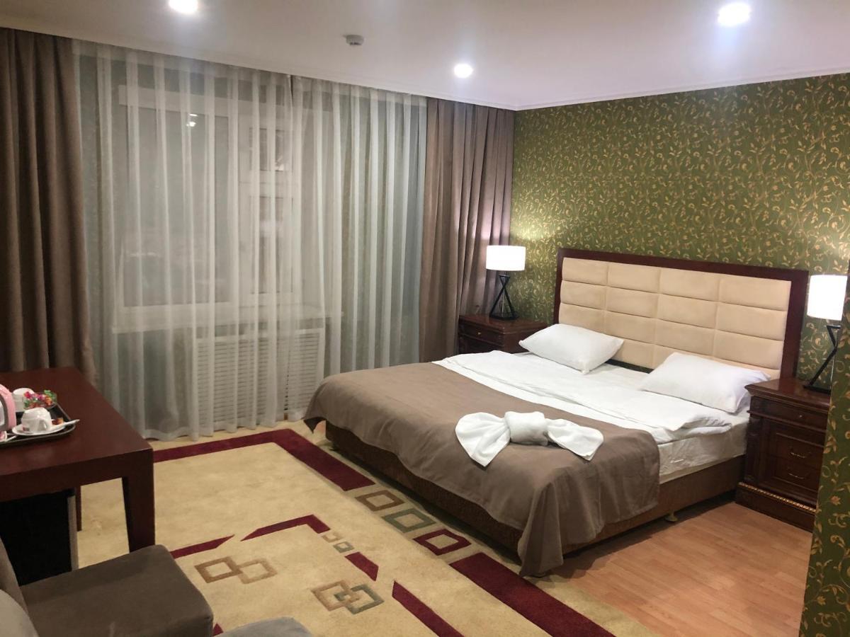Hotel Inju Астана Екстер'єр фото